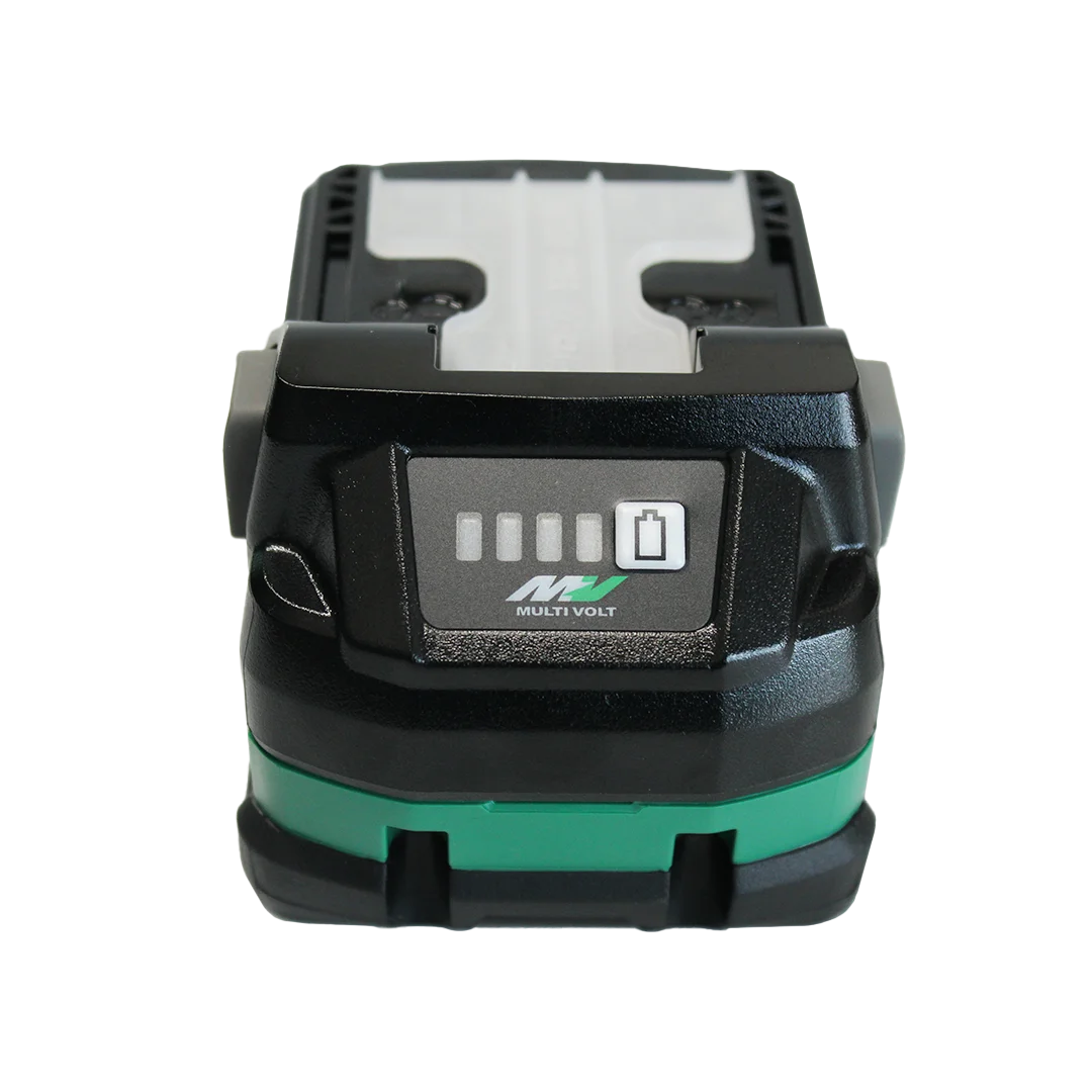 Voorzijde van de HiKOKI Multi Volt accu met laadindicator voor de NT1865DA W6Z
